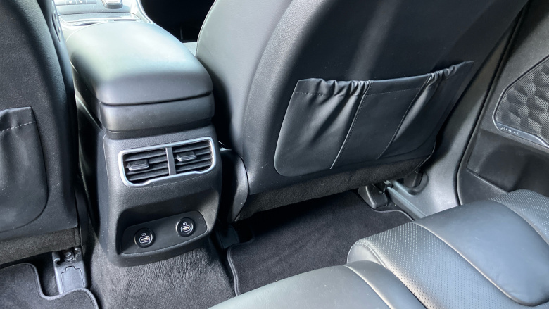 Hyundai SANTA FE 1.6 TGDi Hybrid Premium 5dr Auto Hybrid Estate